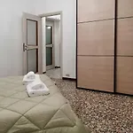 Vistalago 55 קומו